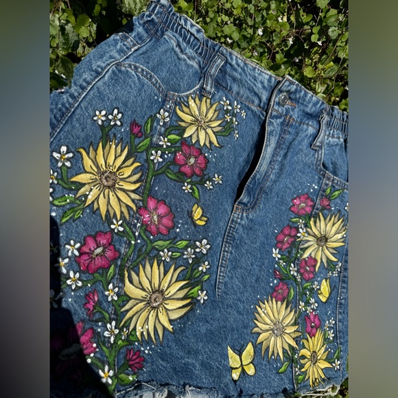 Hand Painted Denim Skirt - Picture 5 of 6